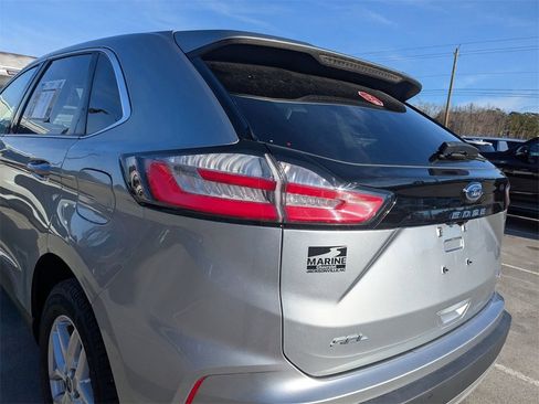 Used 2022 Ford Edge SEL image 7