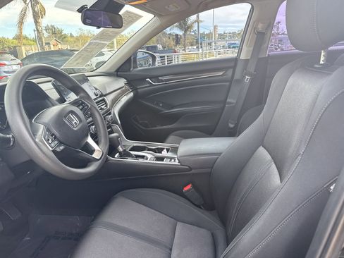 Certified 2018 Honda Accord EX image 12