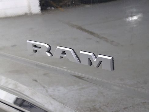 New 2026 RAM 2500 Big Horn AWD/4WD image 44