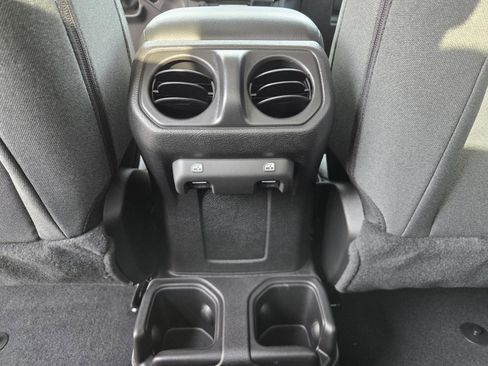 New 2026 Jeep Gladiator Sport image 29