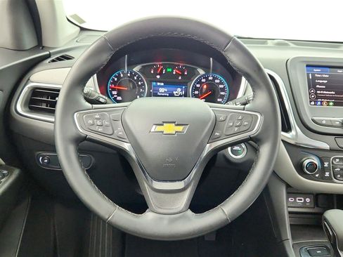 Used 2024 Chevrolet Equinox LT image 28