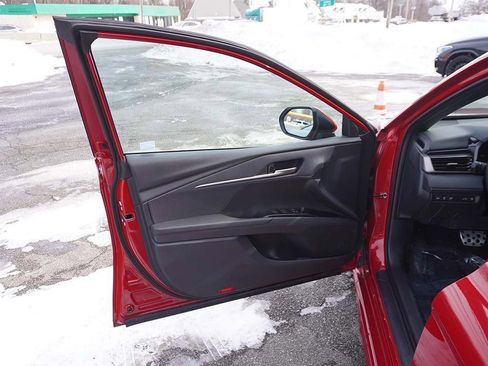 Used 2025 Toyota Camry SE w/ Multimedia Upgrade Package image 23