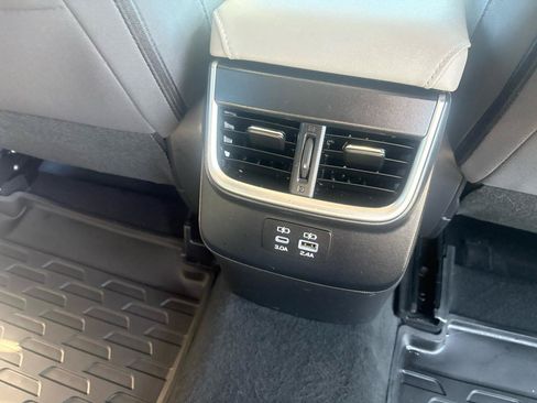 Used 2023 Subaru Outback Premium AWD/4WD image 46