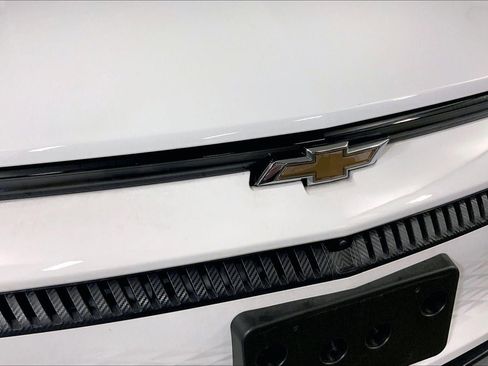 Used 2025 Chevrolet Equinox EV LT FWD image 28