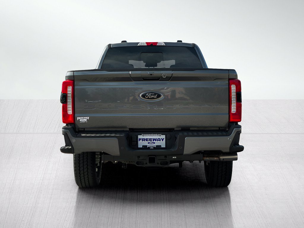 New 2026 Ford F350 XLT w/ XLT Premium Package AWD/4WD image 4