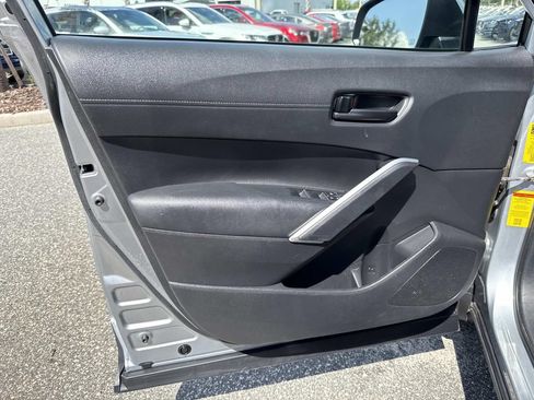Used 2023 Toyota Corolla Cross AWD Hybrid image 22