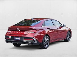 New 2025 Hyundai Elantra Limited video 2