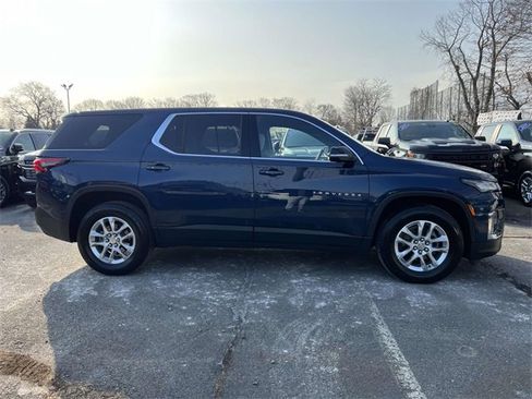 Certified 2023 Chevrolet Traverse LS w/ Safety Package image 7
