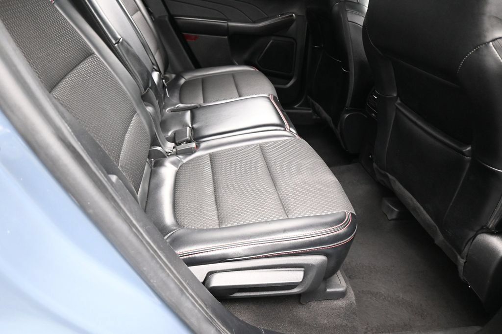 Used 2024 Ford Escape ST-Line w/ Tech Pack #1 FWD image 38