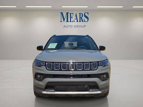Used 2024 Jeep Compass Limited AWD/4WD image 8