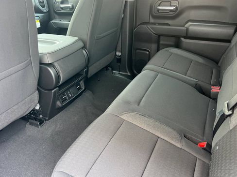 New 2026 Chevrolet Silverado 1500 Custom AWD/4WD image 9