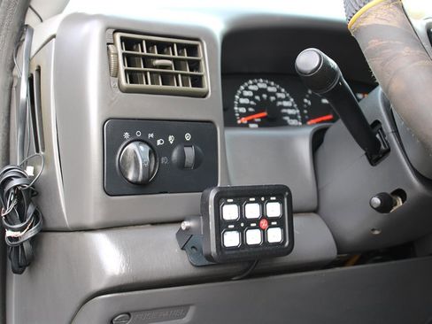 Used 2003 Ford F250 Lariat image 29