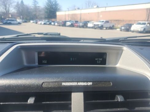 Used 2010 Ford Escape XLT image 25