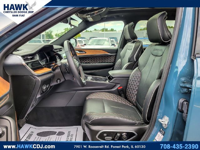 Certified 2026 Jeep Grand Cherokee L Summit w/ Advanced Protech Group IV AWD/4WD image 8