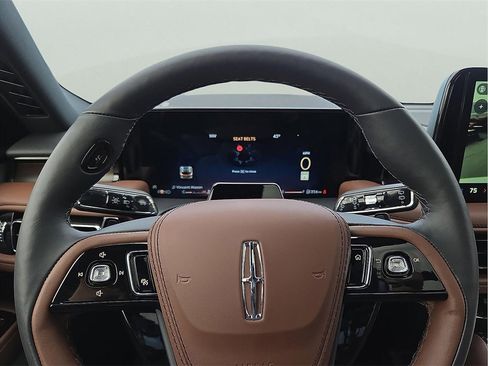 New 2026 Lincoln Aviator Reserve image 19