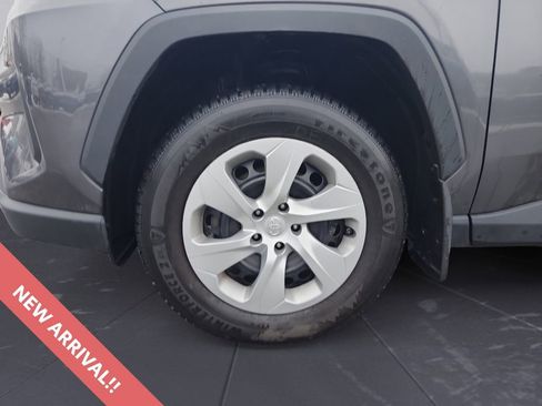 Certified 2022 Toyota RAV4 LE image 14