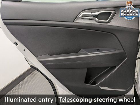 Used 2024 Kia Sportage LX image 29