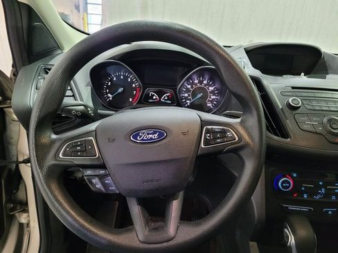 Used 2018 Ford Escape SE image 26