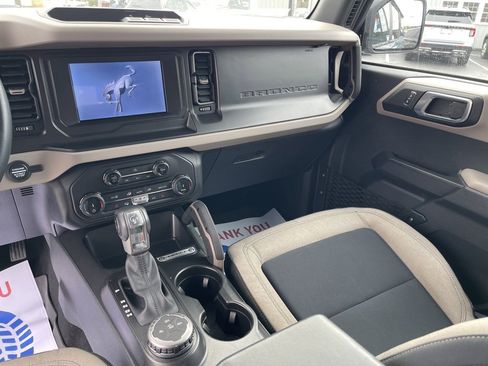 Used 2022 Ford Bronco Big Bend image 19
