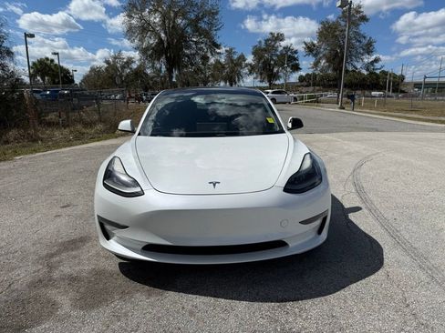 Used 2021 Tesla Model 3 Performance image 2