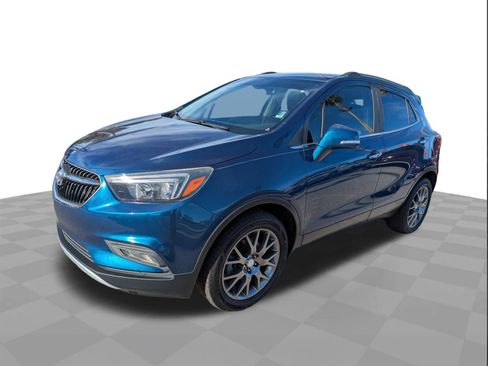 Certified 2019 Buick Encore Sport Touring w/ Safety Package image 8