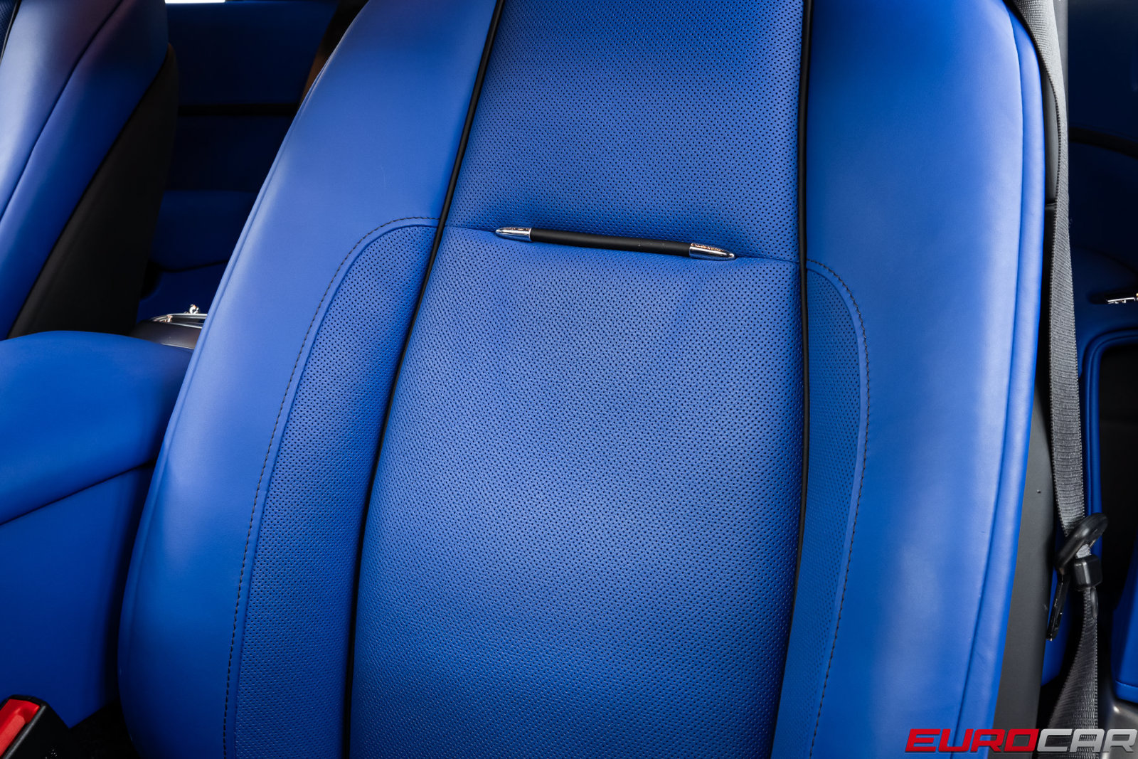 Used 2020 Rolls-Royce Wraith RWD image 41