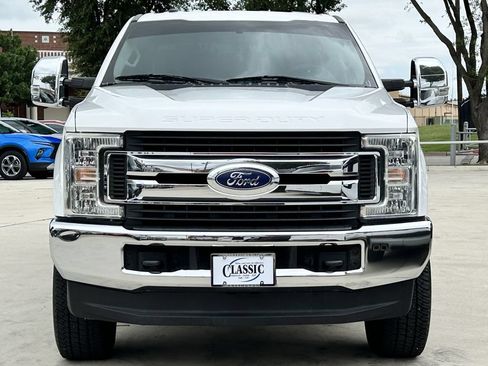 Used 2019 Ford F250 XLT AWD/4WD image 7