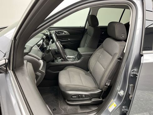 Used 2020 Chevrolet Traverse LT AWD/4WD image 8