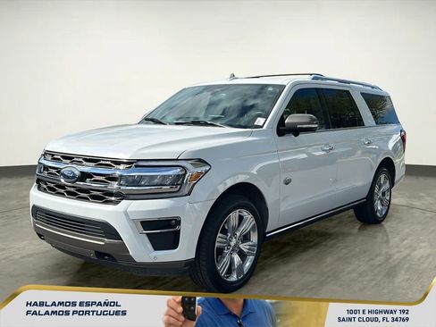 Used 2022 Ford Expedition Max King Ranch image 2