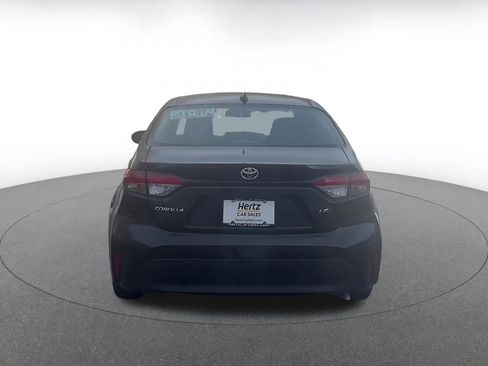 Used 2025 Toyota Corolla LE image 12