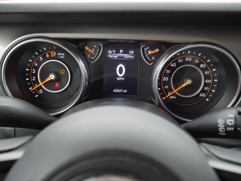 Used 2018 Jeep Wrangler Unlimited Sport AWD/4WD image 25