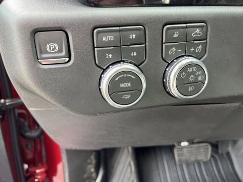 New 2026 GMC Sierra 1500 SLT w/ SLT Premium Plus Package image 24