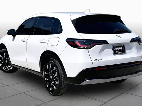 Used 2027 Honda HR-V EX-L image 12