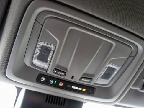 Used 2024 Chevrolet Silverado 1500 Custom Trail Boss image 30