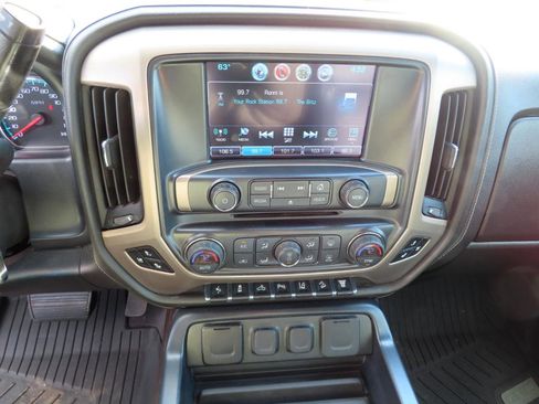 Used 2019 GMC Sierra 3500 Denali w/ Duramax Plus Package image 41