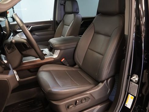 Used 2026 GMC Sierra 2500 SLT AWD/4WD image 4