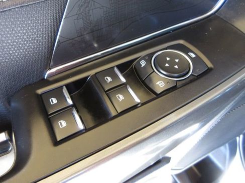 Certified 2023 Ford F150 XLT w/ Equipment Group 302A High image 10