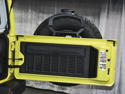 Used 2024 Jeep Wrangler Unlimited Rubicon 392 image 72