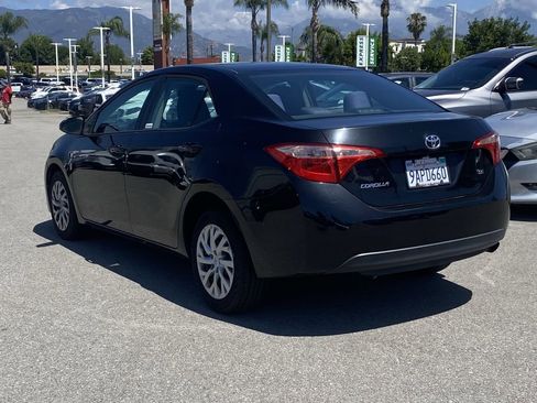 Used 2019 Toyota Corolla LE w/ Carpet Mat Package (TMS) image 4
