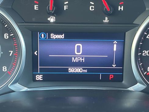 Used 2022 GMC Acadia SLE w/ Elevation Edition image 28