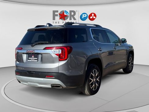 Used 2022 GMC Acadia SLE w/ Driver Convenience Package FWD image 5
