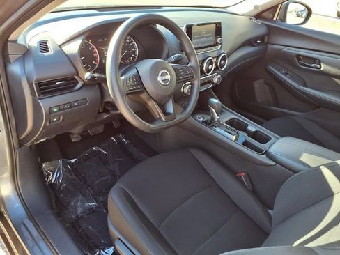 Used 2024 Nissan Sentra S FWD image 4
