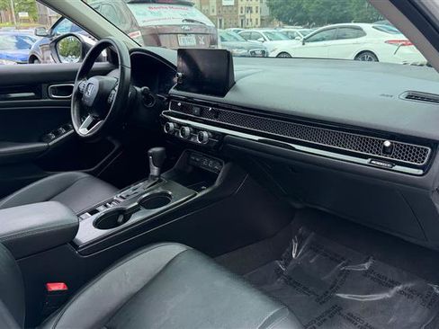 Used 2024 Honda Civic Touring image 15