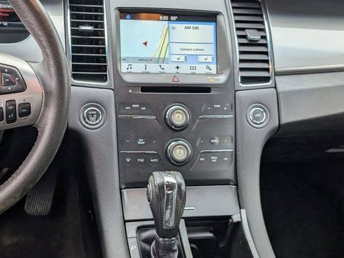 Used 2017 Ford Taurus SEL w/ Equipment Group 201A AWD/4WD image 12