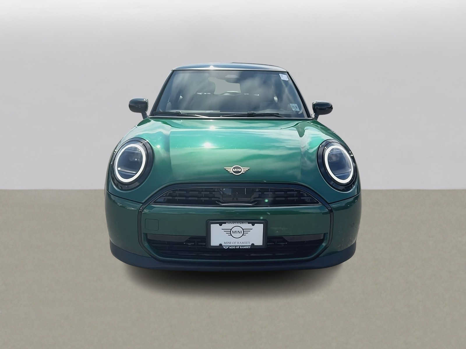 Used 2026 MINI Cooper 2-Door Hardtop FWD image 3