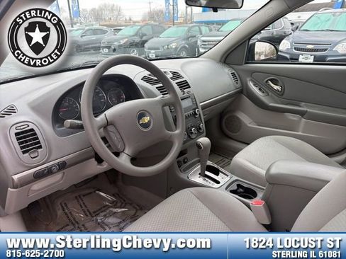 Used 2008 Chevrolet Malibu LS image 10