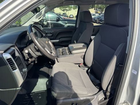 Used 2018 Chevrolet Silverado 1500 LT w/ Texas Edition RWD image 25