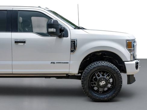 Used 2021 Ford F350 Platinum w/ FX4 Off-Road Package AWD/4WD image 8