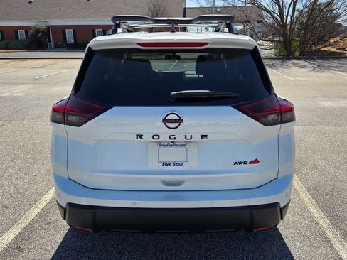 New 2026 Nissan Rogue SV image 10