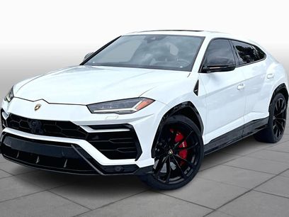 Used 2022 Lamborghini Urus